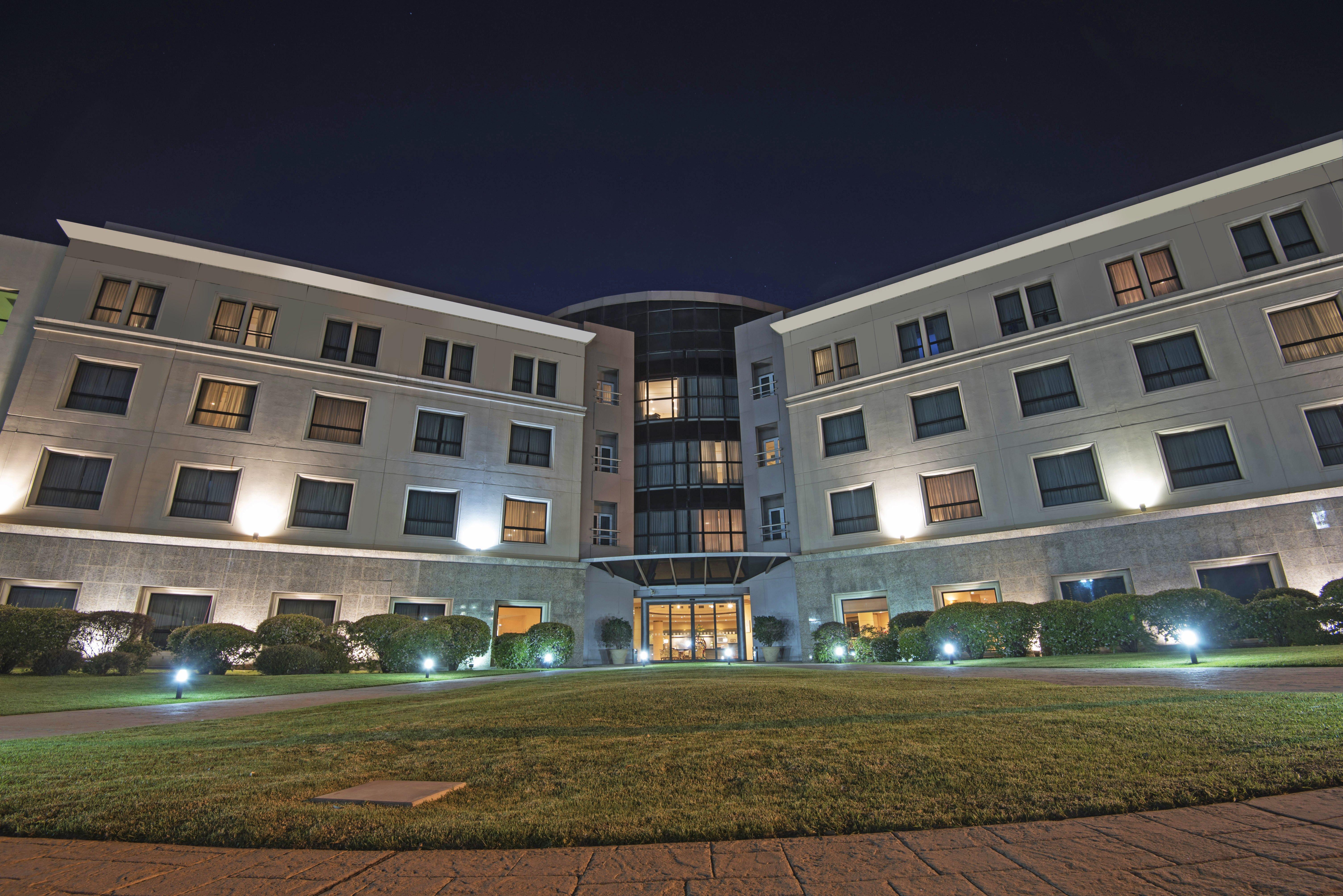 Holiday Inn Cordoba, An Ihg Hotel Exterior photo